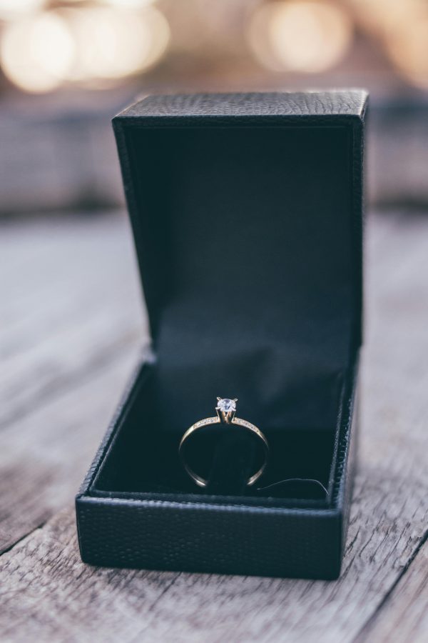Exquisite White Gold Ring