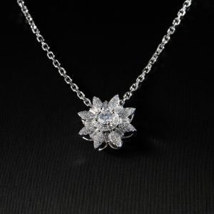 Elegant Platinum Necklace