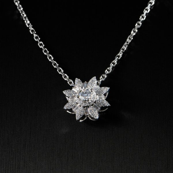 Elegant Platinum Necklace