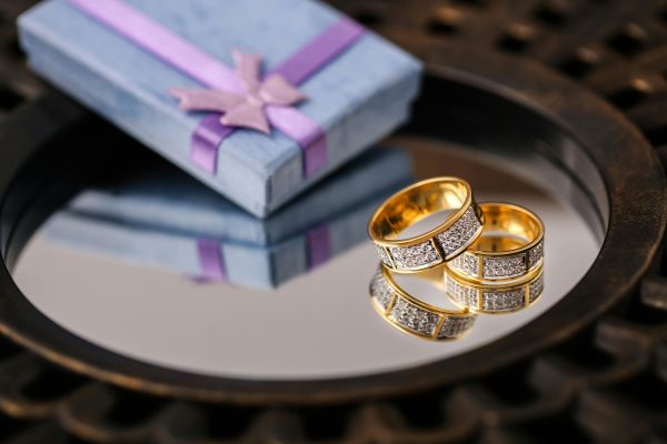 Modern Rose Gold Ring - Image 2